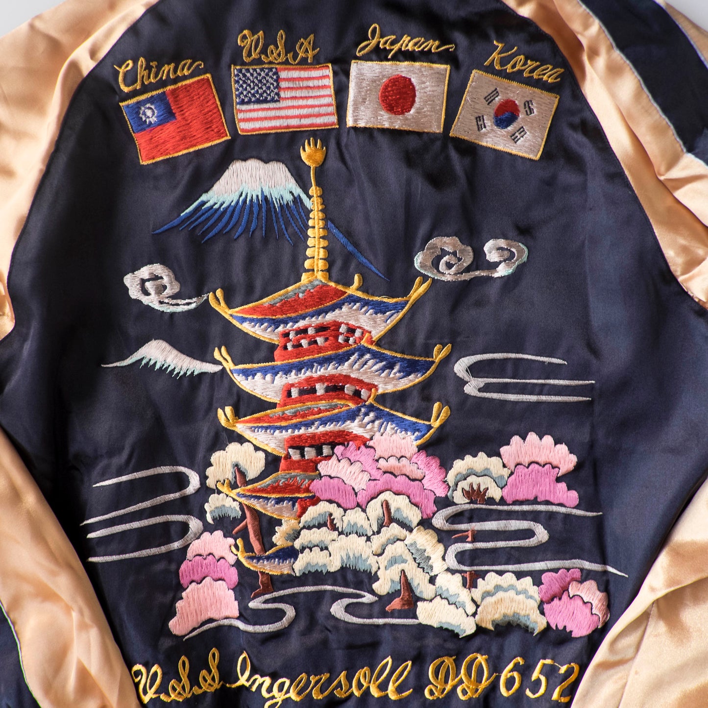 Vintage Tailor Toyo USS Ingersoll Sukajan M Tiger Snake Yokosuka Reversible Japanese Souvenir Jacket