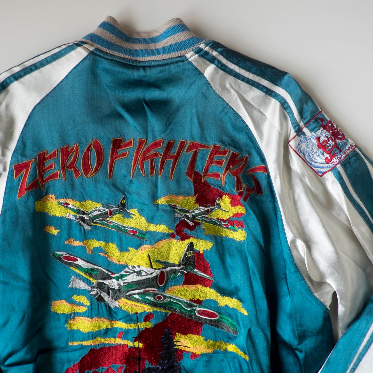 Vintage Onigashima Zero Fighter Sukajan M Reversible WWII Aviation Battleship Japanese Embroidered Souvenir Jacket
