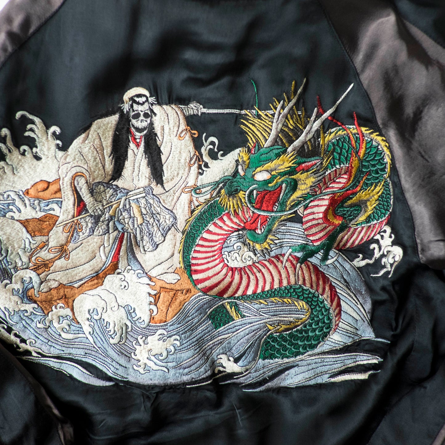CROWS x WORST Regulus Bōya Harumichi Hawk Dragon Reversible Sukajan Suzuran Jacket L-XL Japanese Yankii Manga