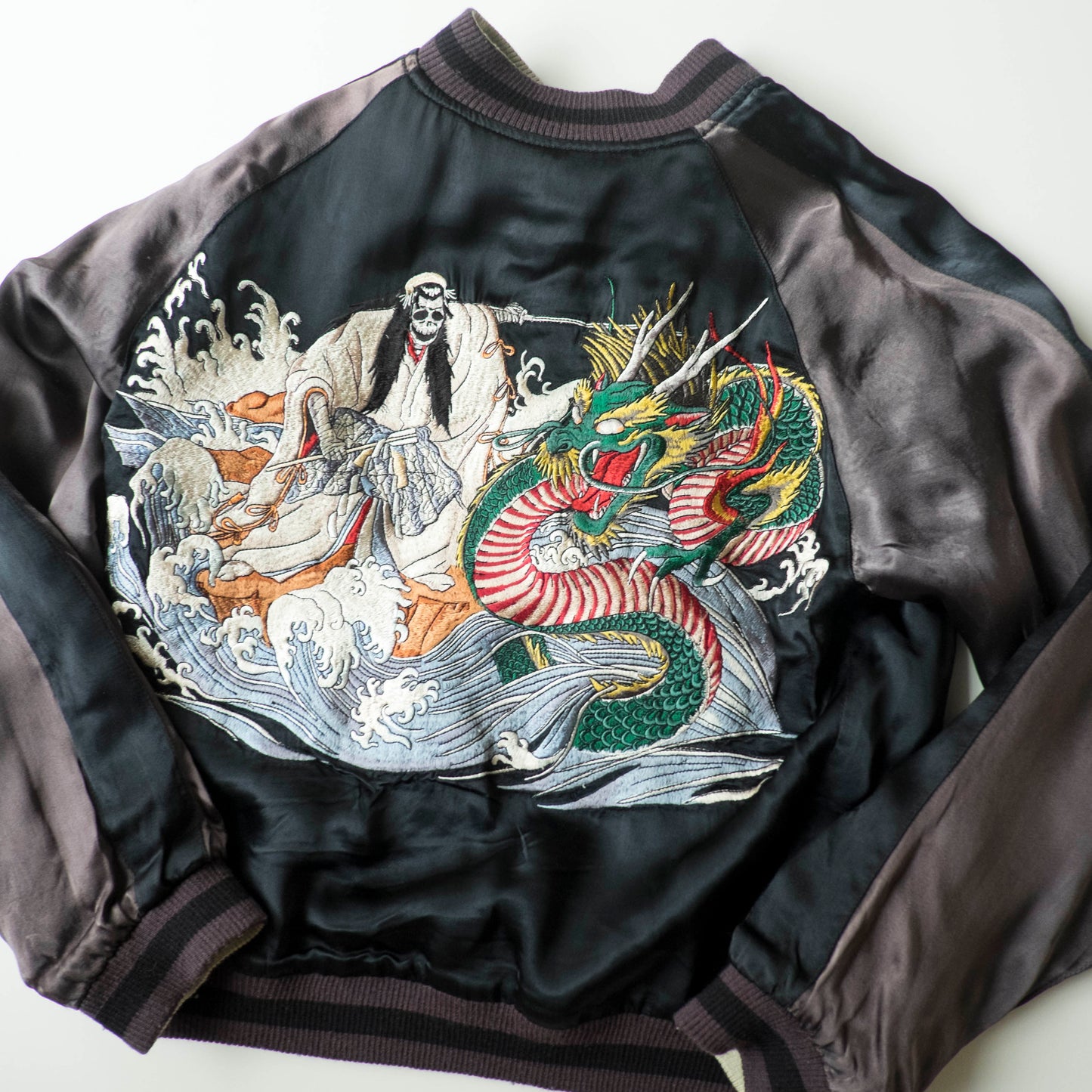 CROWS x WORST Regulus Bōya Harumichi Hawk Dragon Reversible Sukajan Suzuran Jacket L-XL Japanese Yankii Manga