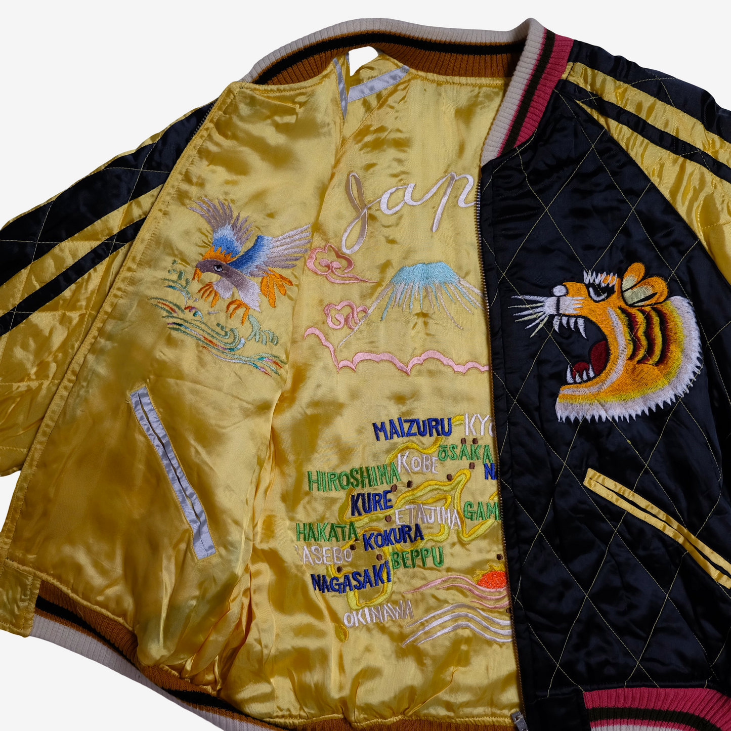 CAB Clothing Deluxe Reversible Sukajan Japan Map Twin Dragon Eagle Tiger Size M Vintage Japanese Souvenir Jacket