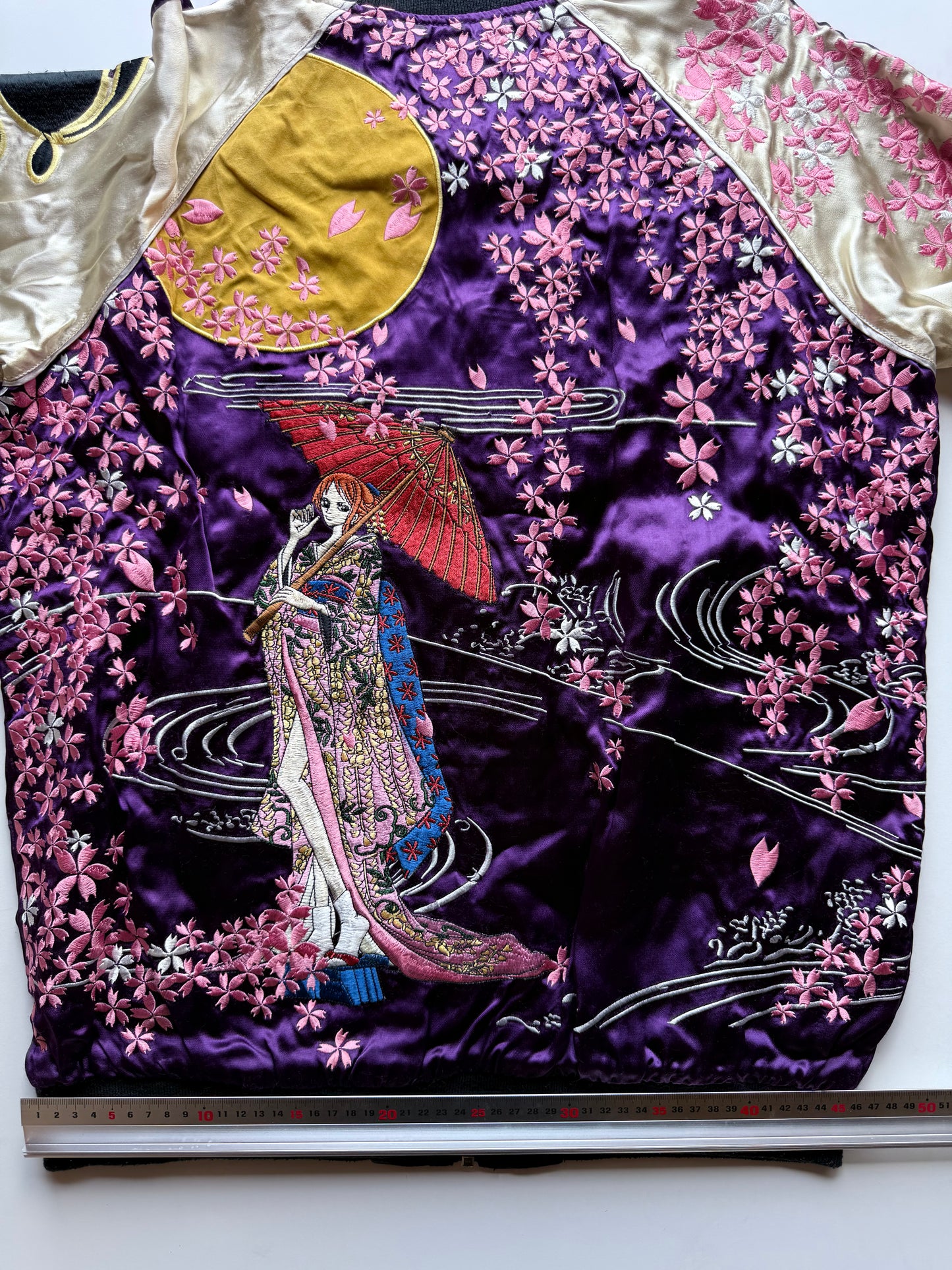 ONE PIECE x Hanatabi Gakudan Nami Reversible Sukajan Jacket L Purple Sakura Moon Embroidered Anime Souvenir Bomber