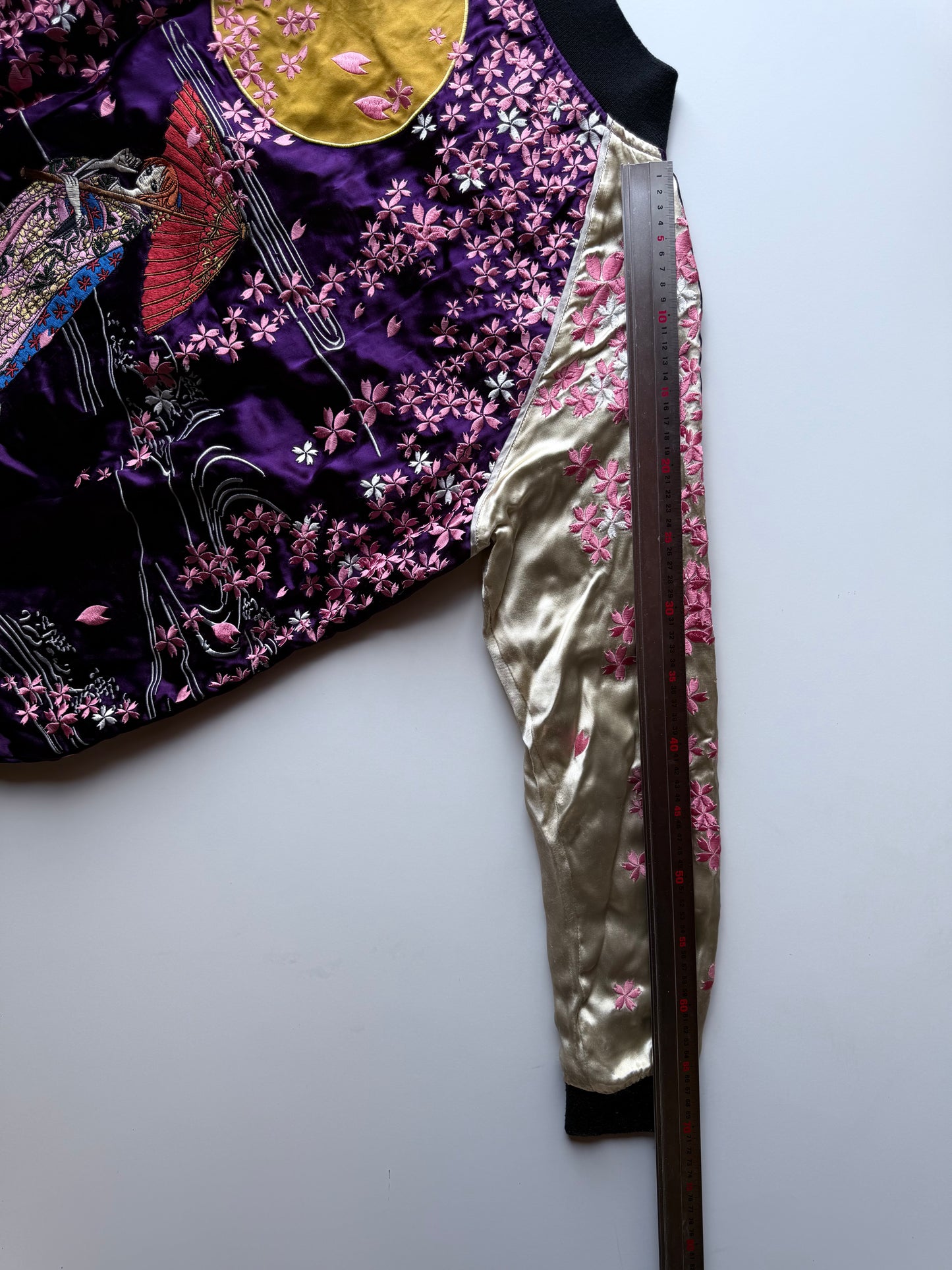 ONE PIECE x Hanatabi Gakudan Nami Reversible Sukajan Jacket L Purple Sakura Moon Embroidered Anime Souvenir Bomber