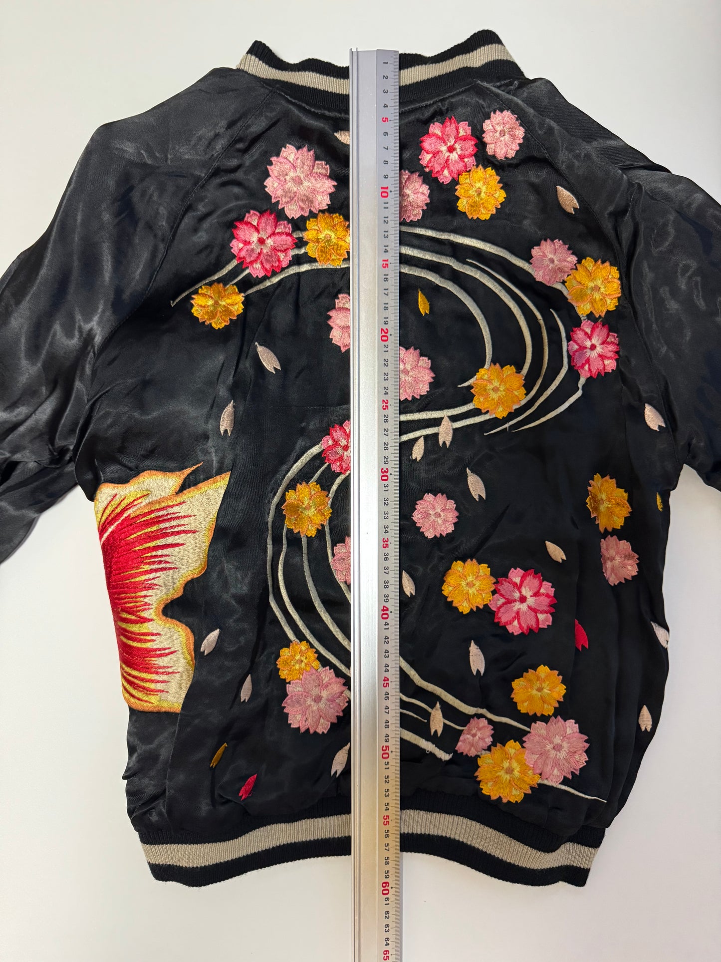 Vintage Reversible Sukajan Jacket Goldfish Sakura Embroidery Black Pink Satin Japanese Souvenir Bomber S M
