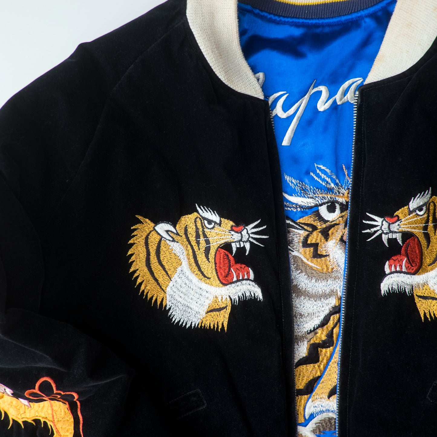 Vintage Reversible Sukajan Tiger Dragon Japan Black Velvet Blue Satin Embroidered Souvenir Bomber Jacket