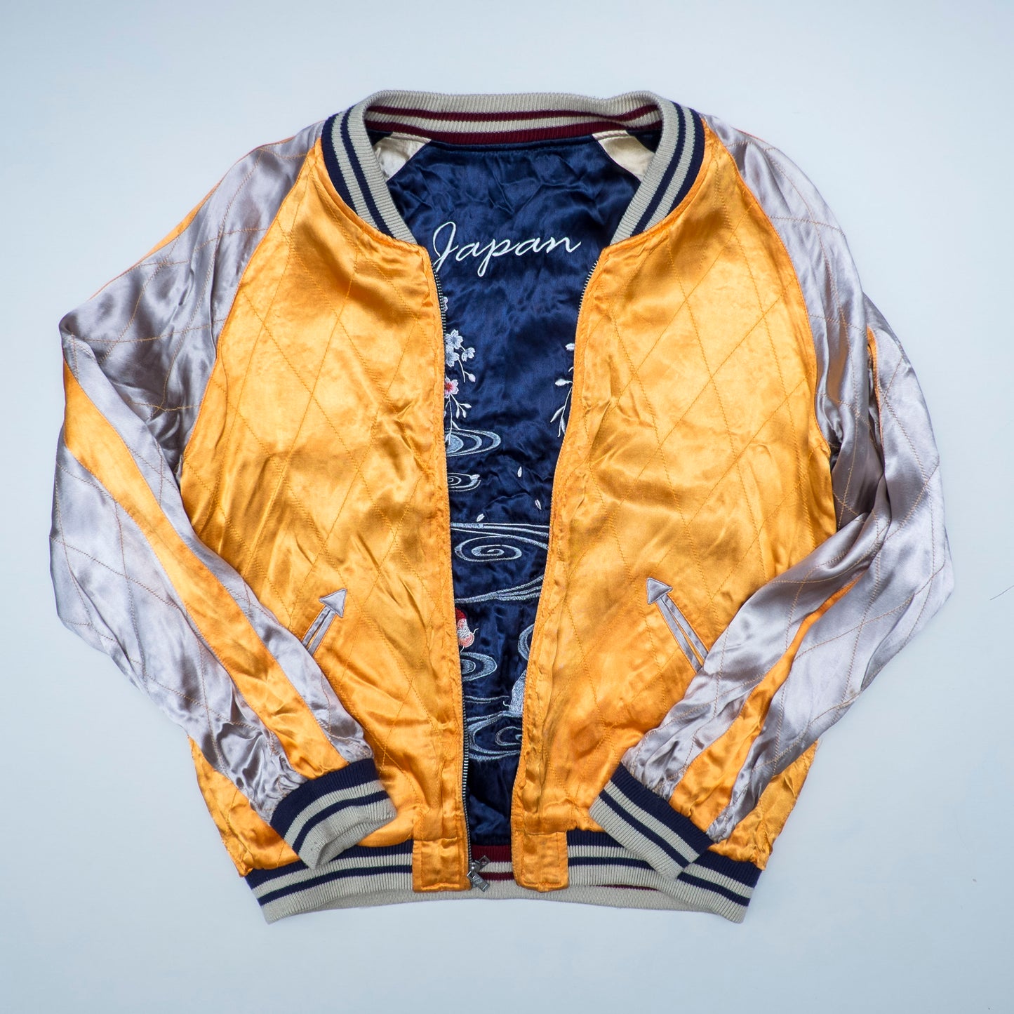 Vintage IOLANI Koi Sakura Reversible Sukajan Jacket Size M Navy Yellow Japanese Souvenir Bomber