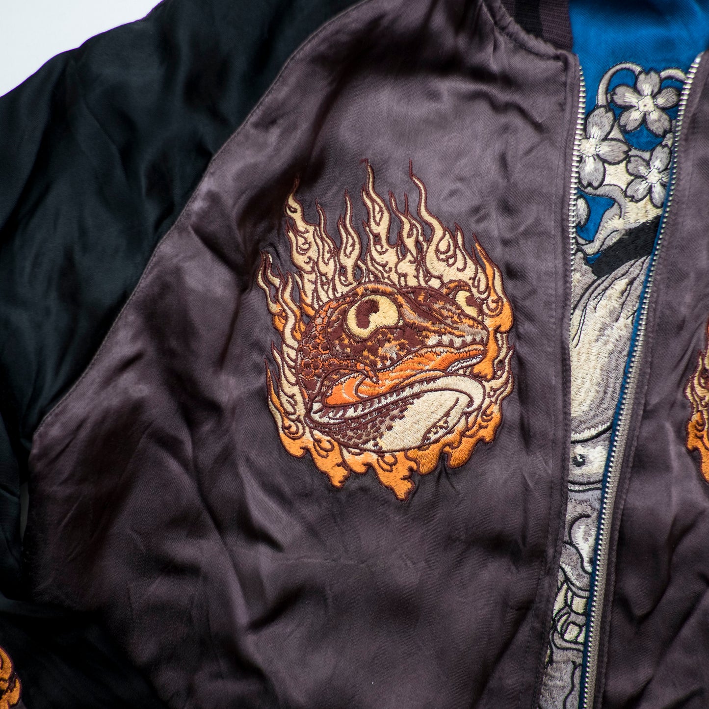 Rare Satori Reversible Hannya Jiraiya Toad Sukajan Jacket XL Japanese Embroidered Souvenir Bomber L-XL