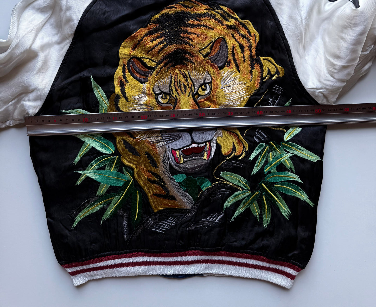 Vintage Hashimoto Shokai Tiger Dragon Sukajan Reversible Japanese Souvenir Jacket Satin Bomber Size S