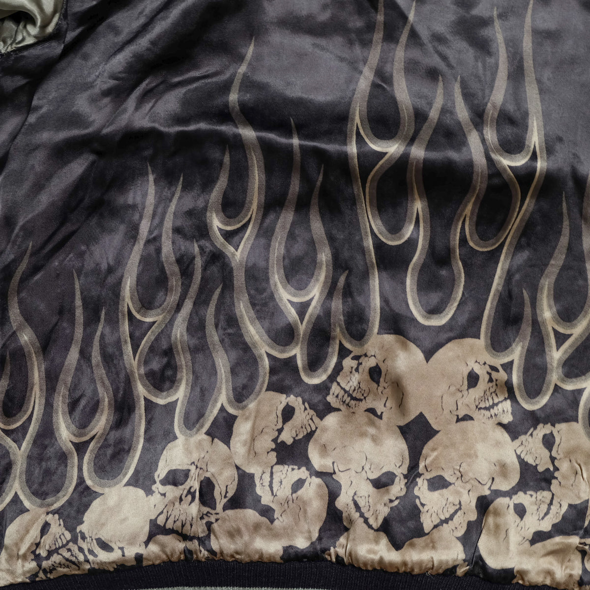 Vintage Sukajan Jacket Back Street Crawler PUNK ROCK Gothic Skull Flames Embroidery Reversible Souvenir Japan Streetwear Rockabilly Style M