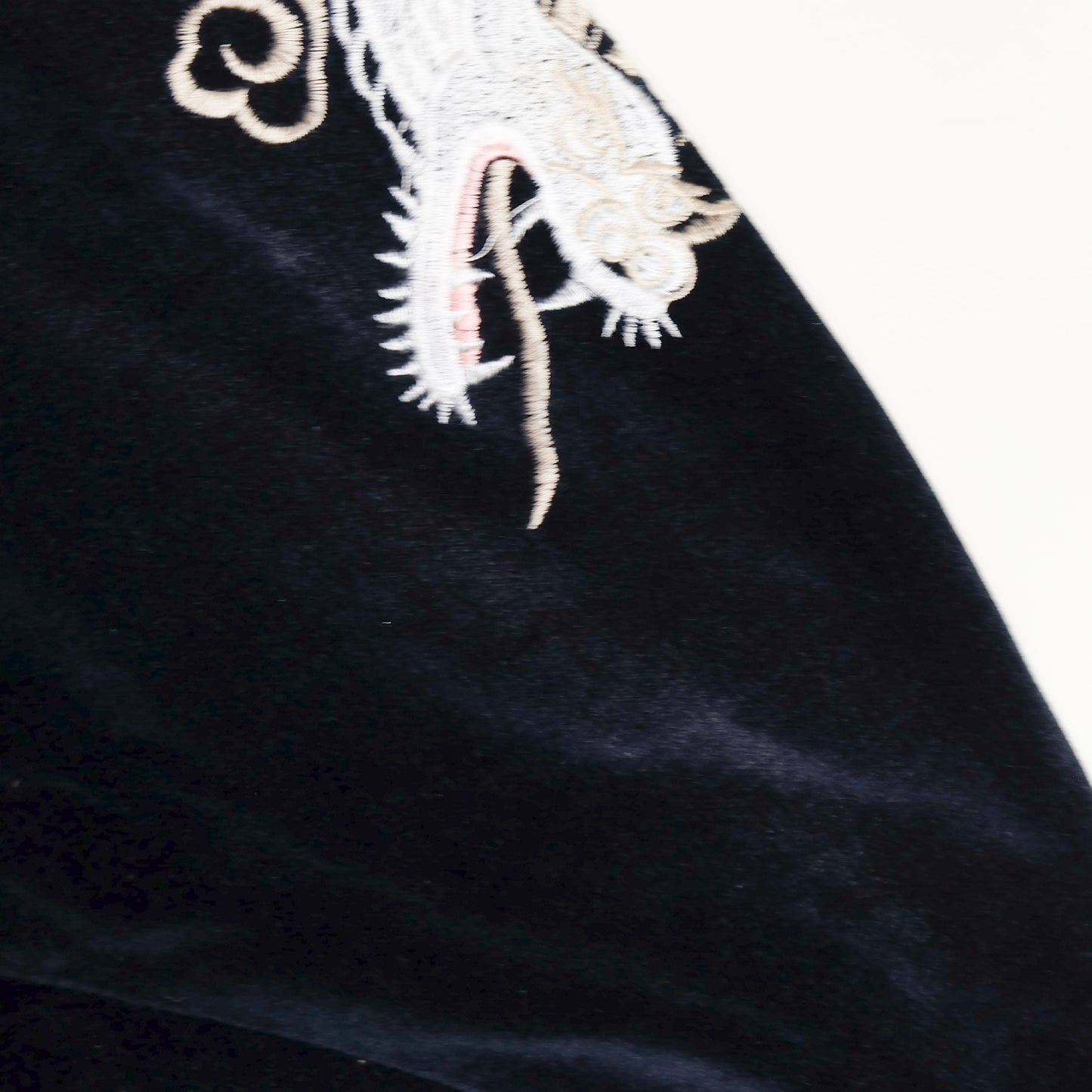 Vintage Black Velvet Dragon Sukajan Jacket L Japanese Yokosuka Souvenir Bomber White Irezumi Embroidery