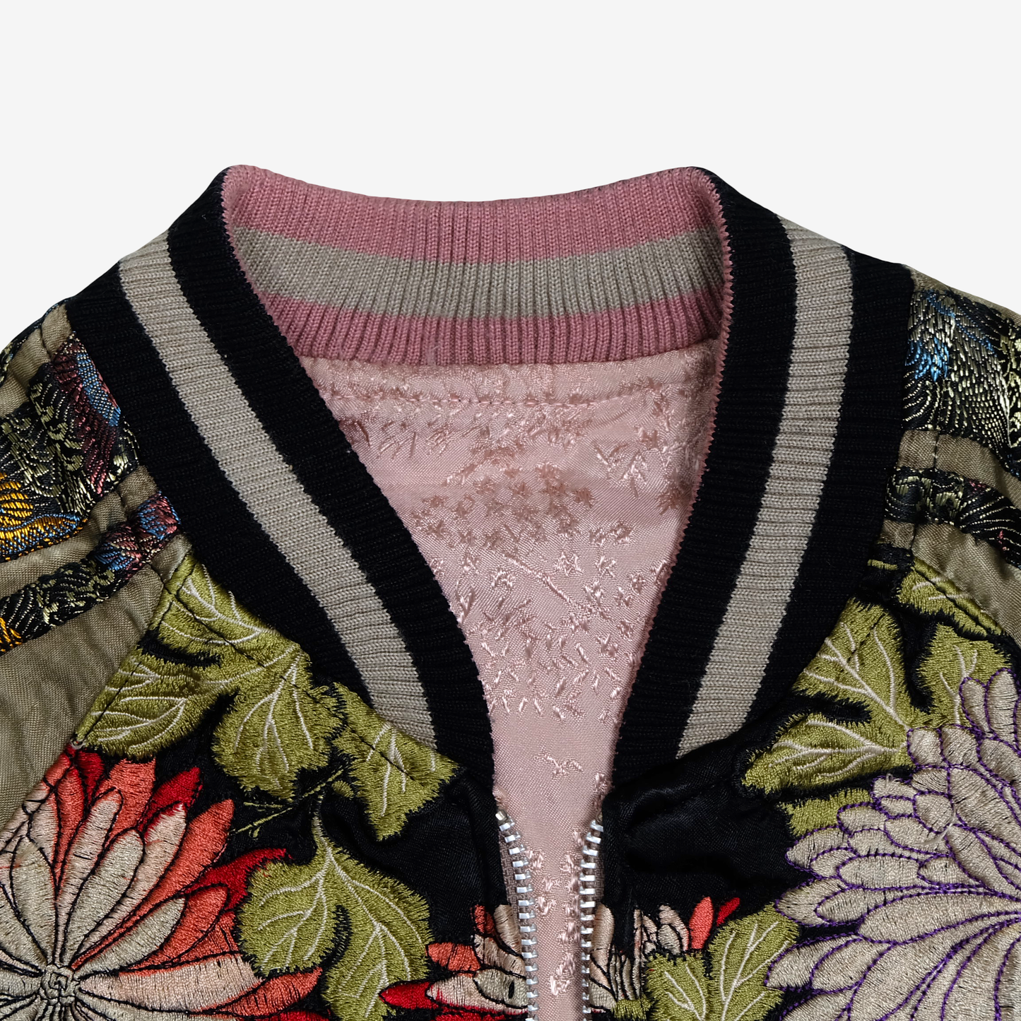 Script Hanatabi Gakudan Butterfly Chrysanthemum Sukajan M Reversible Japanese Souvenir Jacket SSJ-704