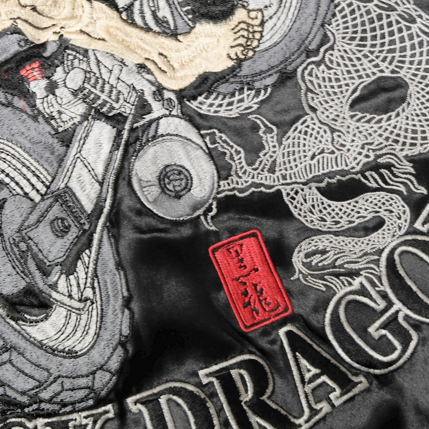 Vintage Dogtown Dog Town Black Dragon Sukajan Jacket Large Samurai Biker Dragon Skull Peony Embroidered Japanese Souvenir Bomber Y2K L