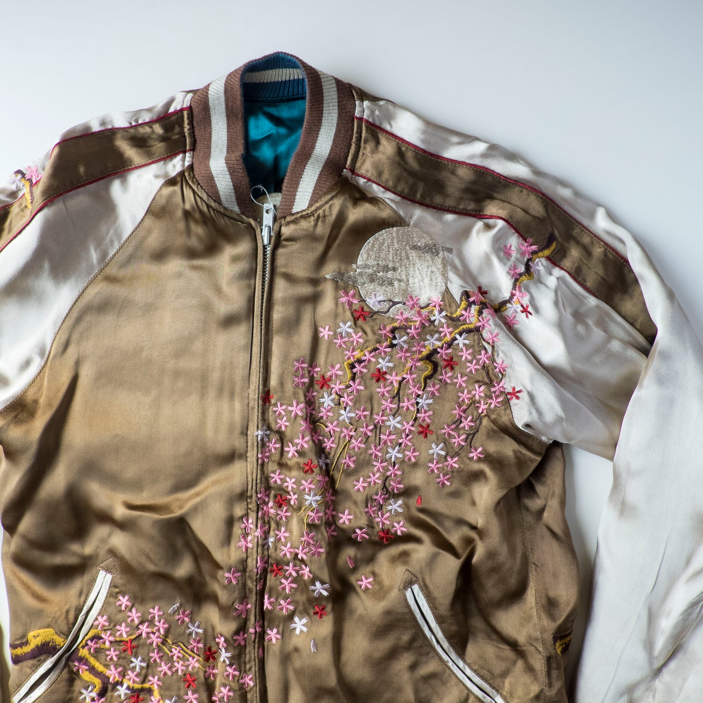 Vintage Japanese Japan Geisha Maiko Oiran Taiko Sharaku Ukiyoe Skull Red Black Embroidered Yokosuka Jumper Bomber Sukajan Souvenir Jacket S