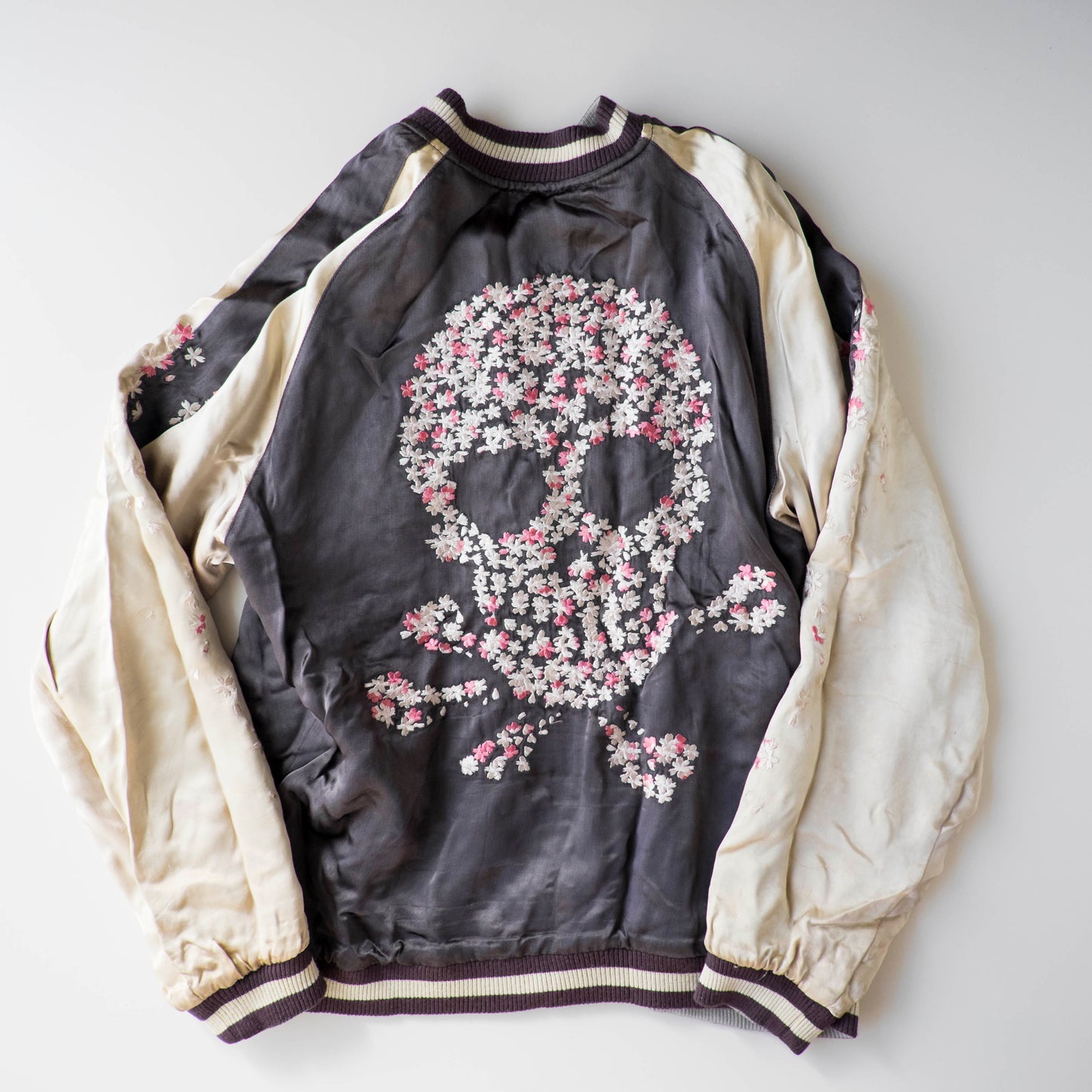 Vintage Punk Rock Dokuro Sakura Sukajan Jacket M, Japanese Skull Cherry Blossom Embroidery Souvenir Bomber Jacket