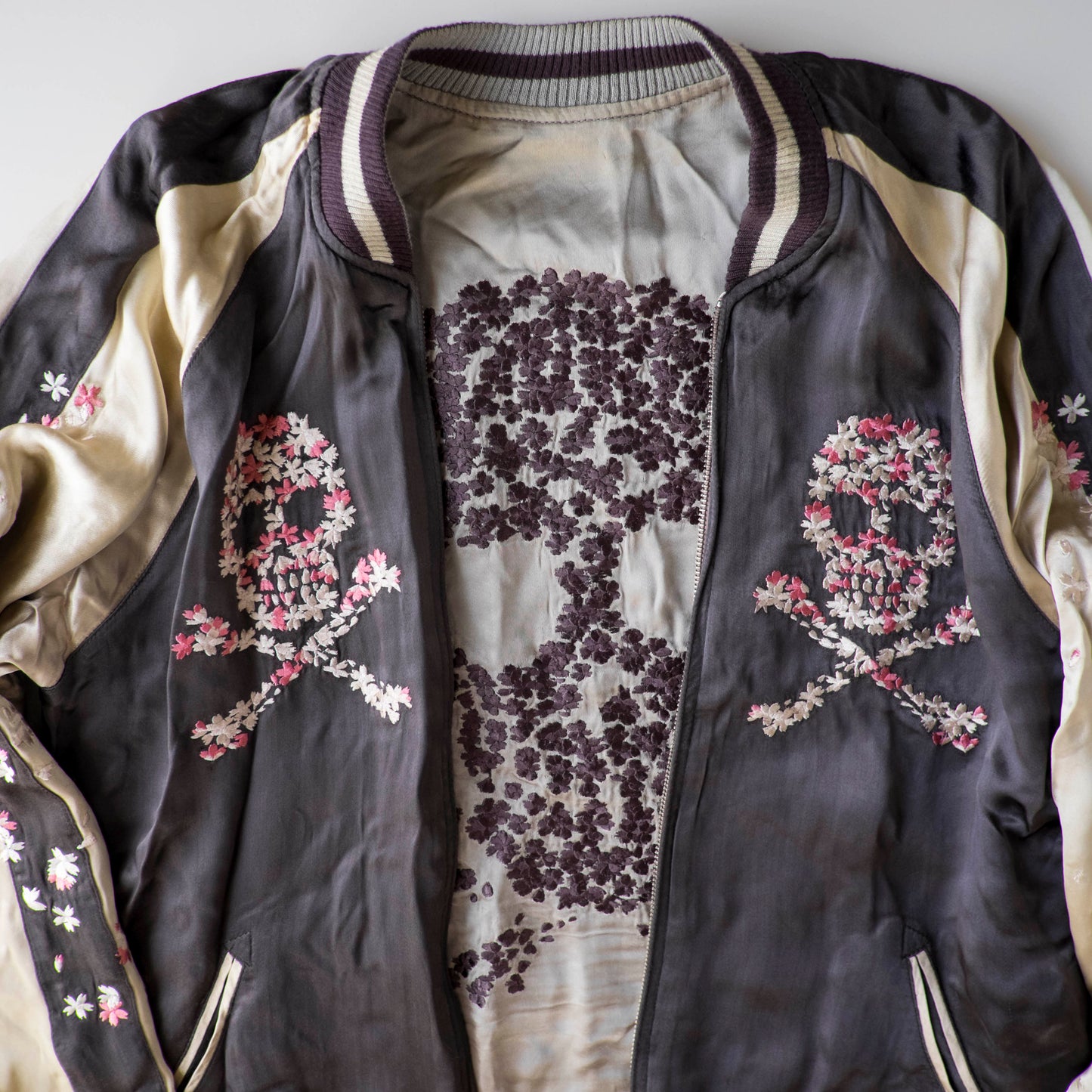 Vintage Punk Rock Dokuro Sakura Sukajan Jacket M, Japanese Skull Cherry Blossom Embroidery Souvenir Bomber Jacket