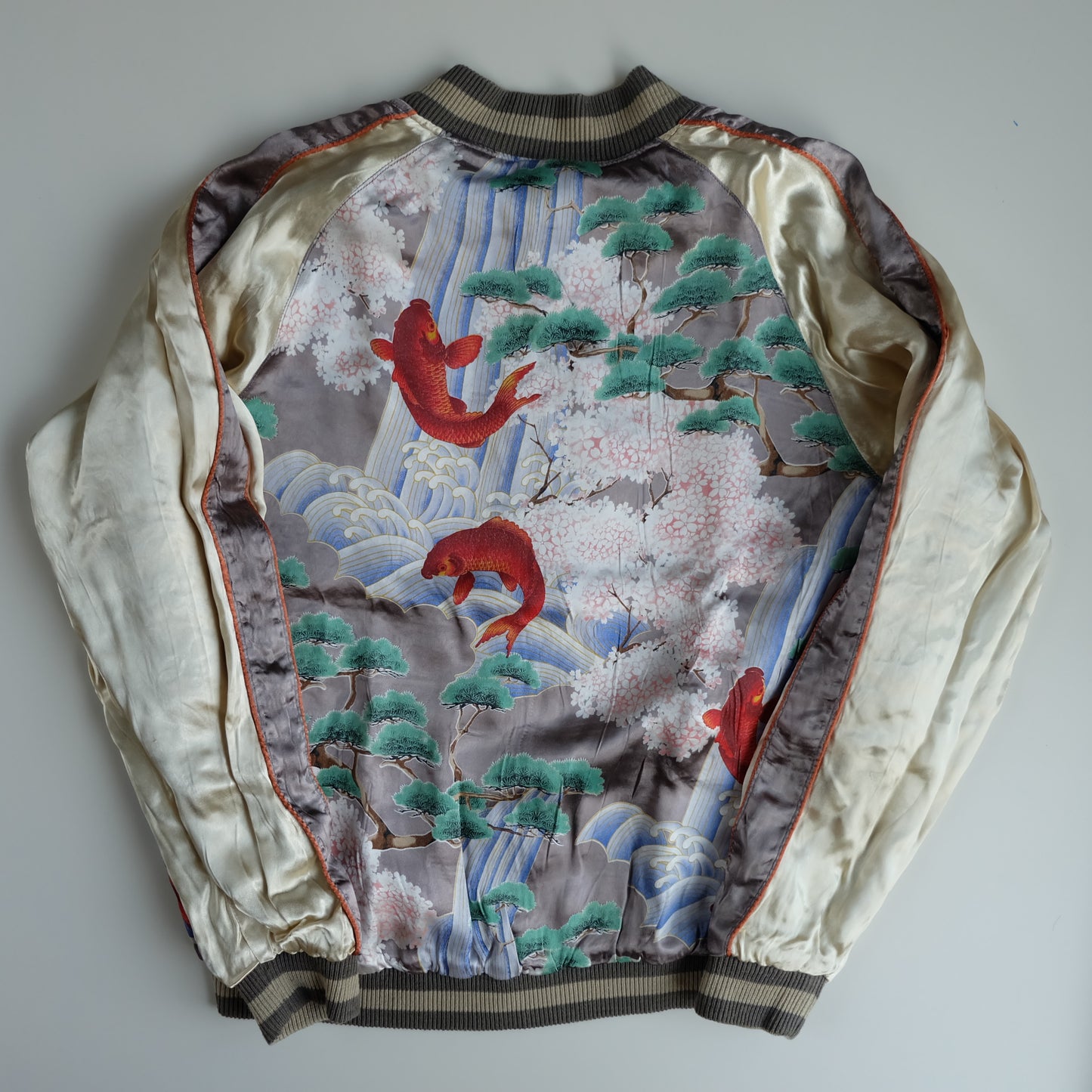 Vintage Japanese Reversible Sukajan Jacket Size S Black Dragon Cloud Koi Sakura Pine Embroidered Satin Souvenir Bomber