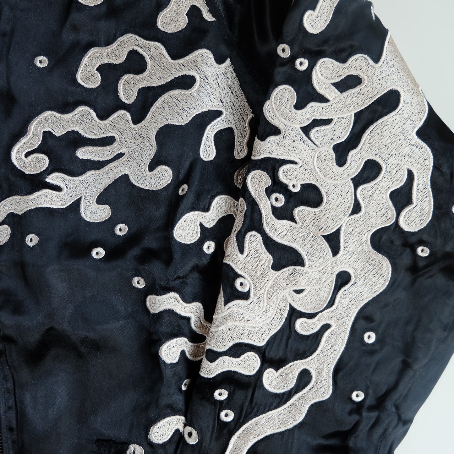 Vintage Japanese Reversible Sukajan Jacket Size S Black Dragon Cloud Koi Sakura Pine Embroidered Satin Souvenir Bomber