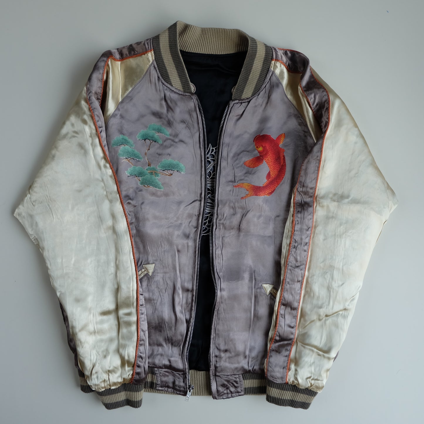 Vintage Japanese Reversible Sukajan Jacket Size S Black Dragon Cloud Koi Sakura Pine Embroidered Satin Souvenir Bomber