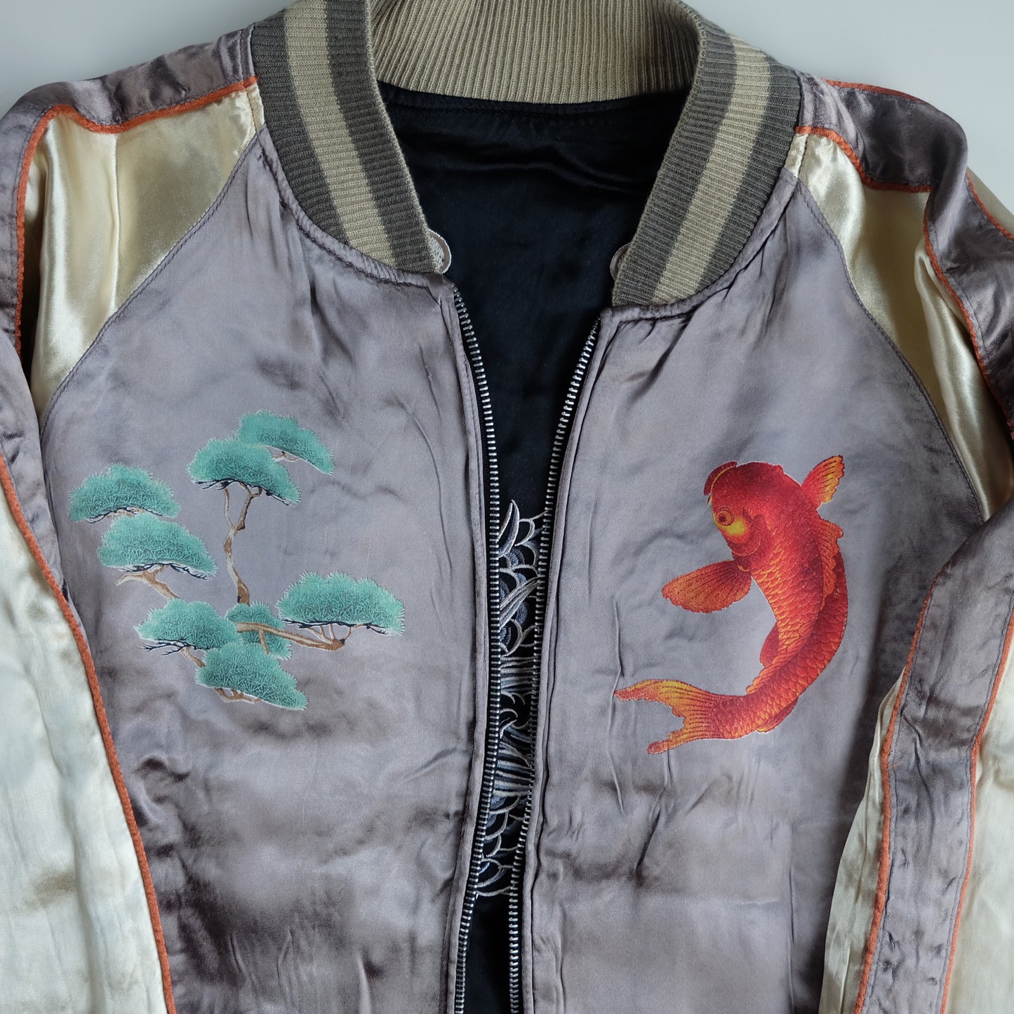 Vintage Japanese Reversible Sukajan Jacket Size S Black Dragon Cloud Koi Sakura Pine Embroidered Satin Souvenir Bomber