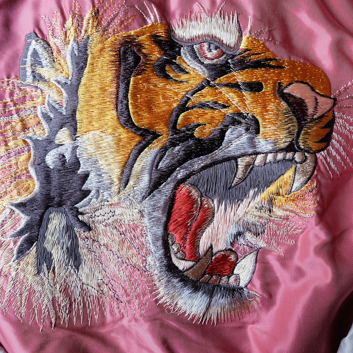 Rare Vintage Tailor Toyo TT10495 Chevy Lover Tiger Sukajan Reversible Japanese Souvenir Jacket Hot Rod Monster Pink Gold 2003