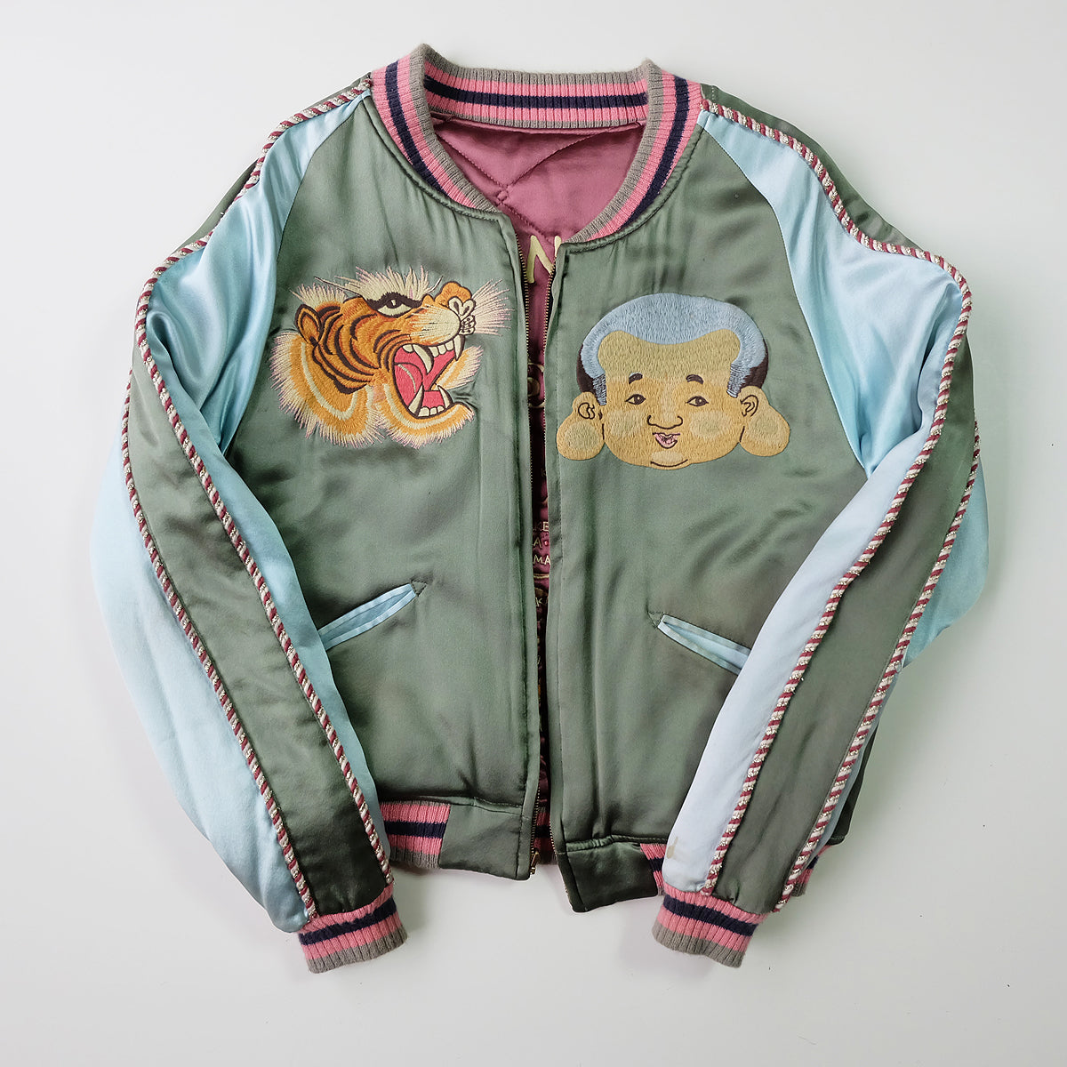 Rare EVISU Yamane Genes Reversible Sukajan Jacket Size 44 XL Japan Map Tiger Gorilla Embroidered Vintage Souvenir Bomber