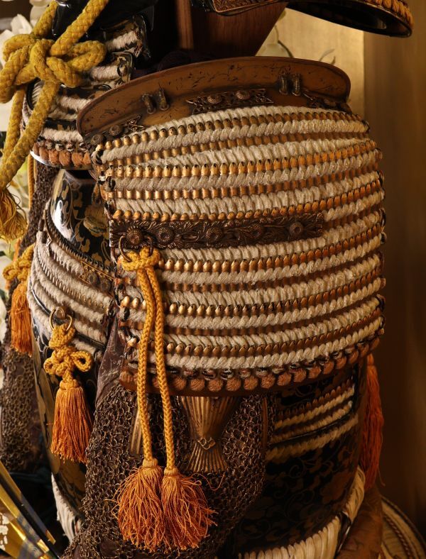 Samurai Armor Gusoku Full Standing Display with Maedate Helmet | Large-Scale Japanese Armor Set