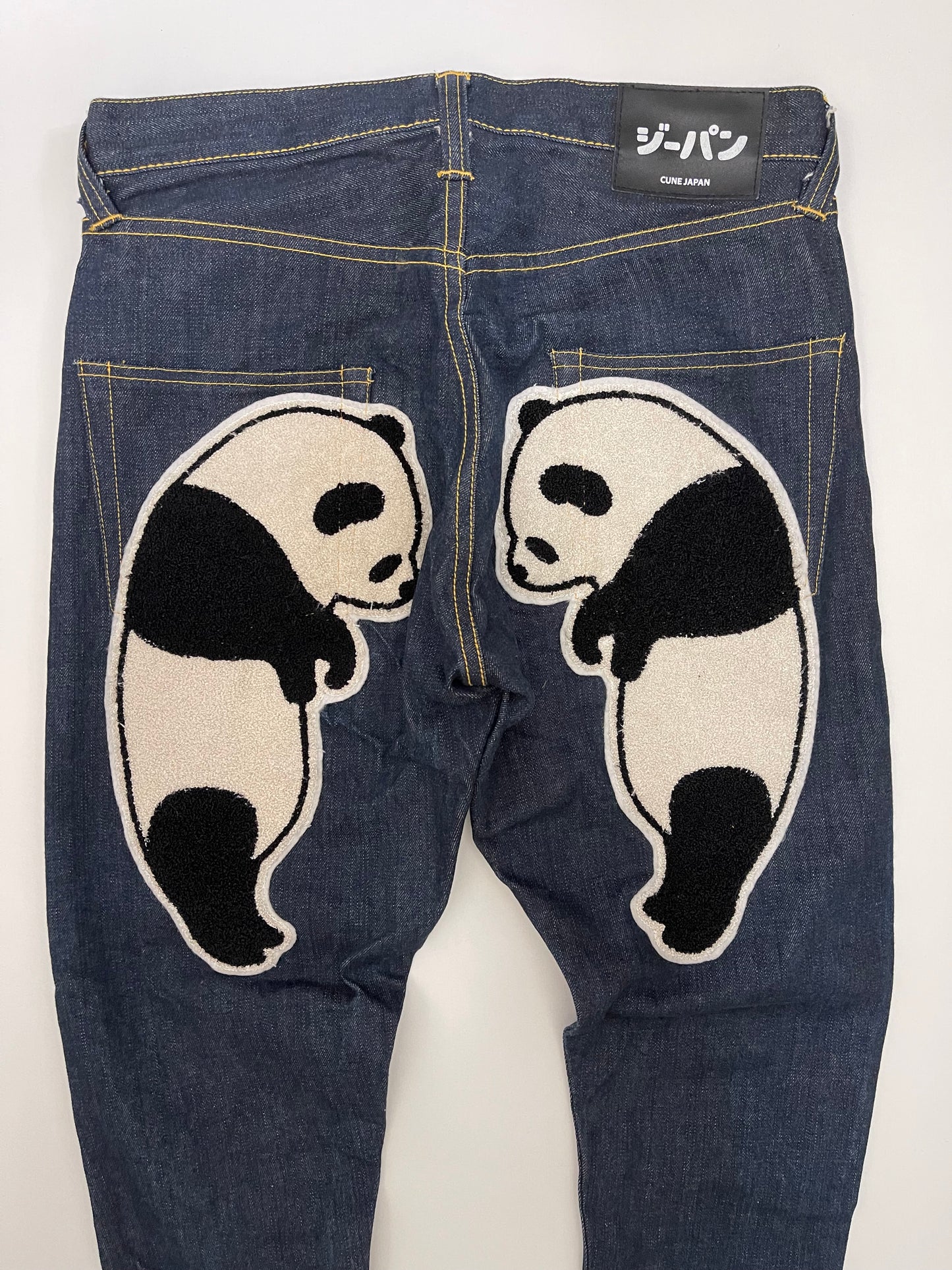 CUNE Japan Panda Appliqué Selvedge Tapered Denim Jeans | Oversized Panda Back Pockets | Made in Japan | W31
