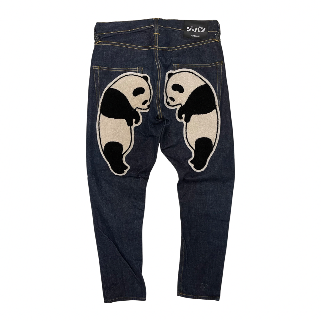 CUNE Japan Panda Appliqué Selvedge Tapered Denim Jeans | Oversized Panda Back Pockets | Made in Japan | W31