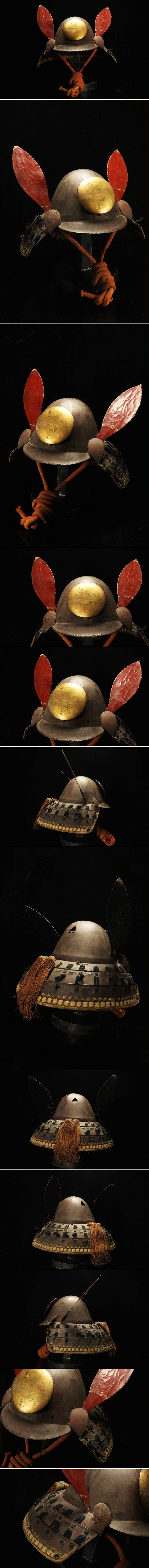 Sengoku-Inspired Kawari Kabuto Samurai Helmet — Red Feather Maedate with Associated Menpo (Collector-Safe Study Piece)
