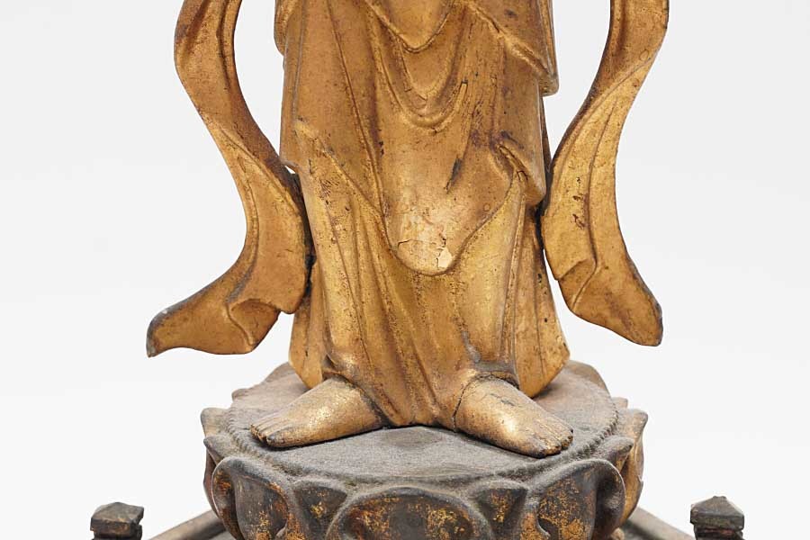 Standing Kannon Bosatsu (Avalokiteshvara) | Edo Period Wooden Statue with Carved Halo Mandorla | Gilt Details, Altar Base | 51 cm