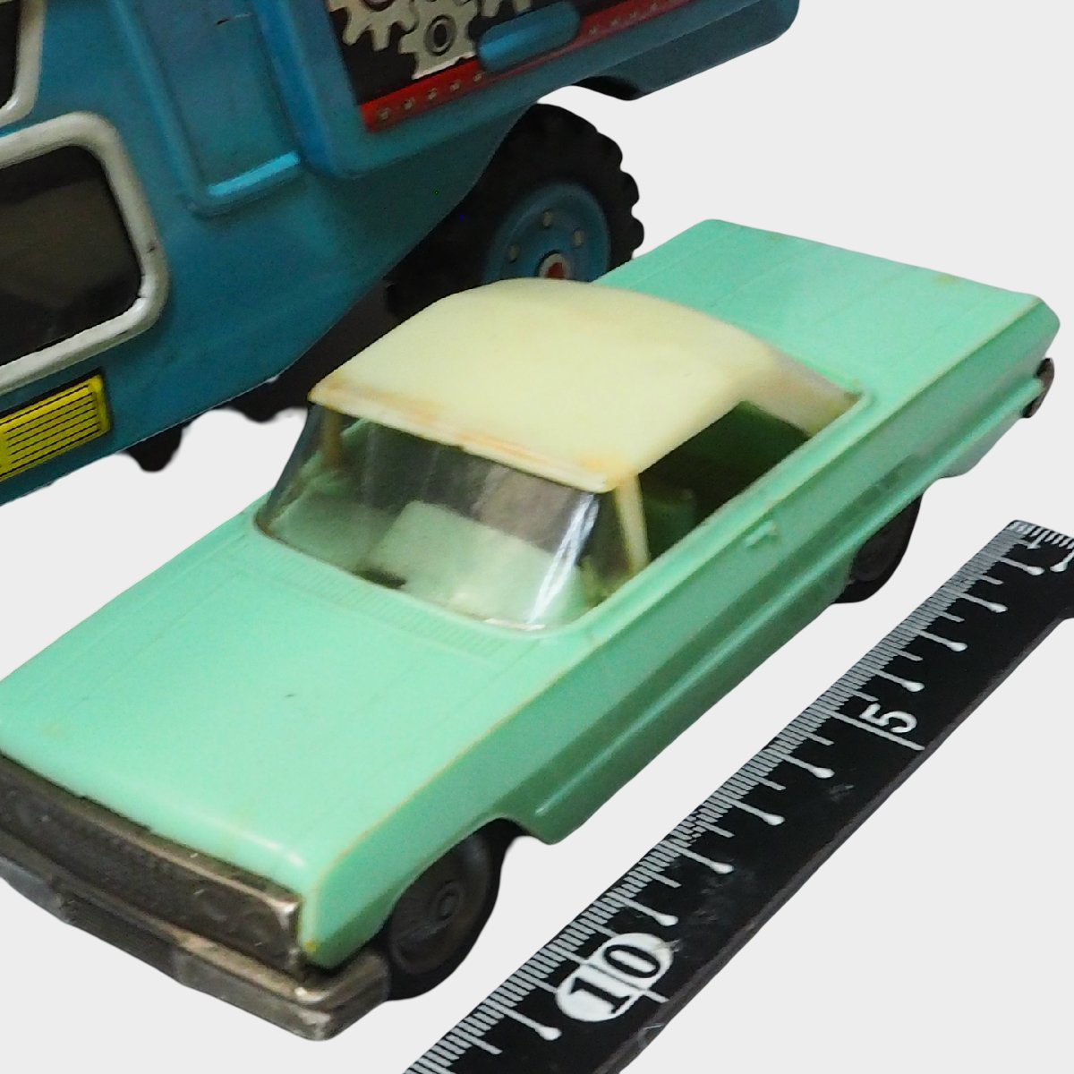 T.N. Nomura All New Auto Carrier Tin Truck with Box — Showa Japanese Transporter Set