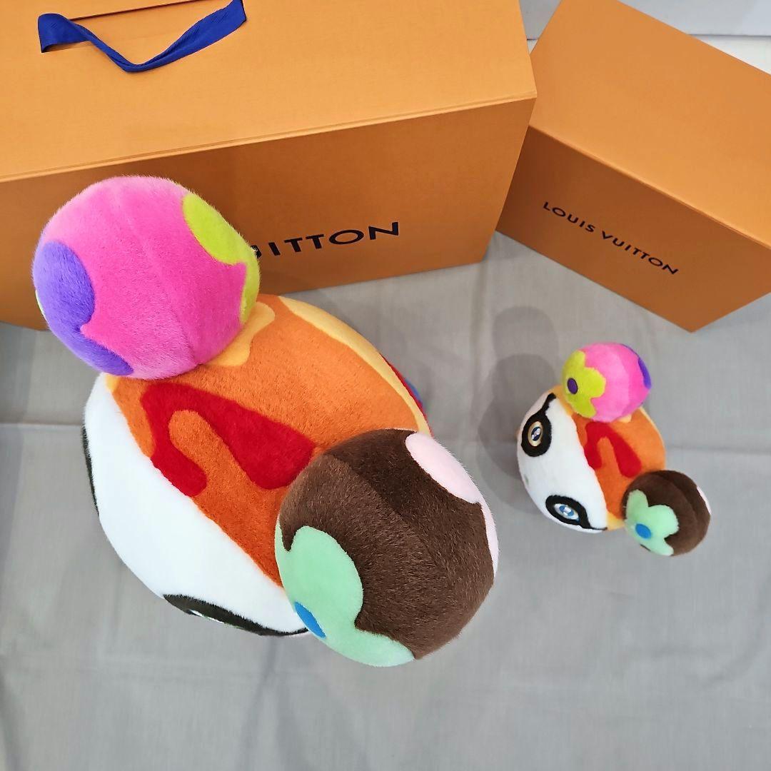 Rare 2-Piece Louis Vuitton x Takashi Murakami Panda Plush GI1417 Superflat Art Toy Kaikai Kiki Character Collectible Figure Doll Toys Japan