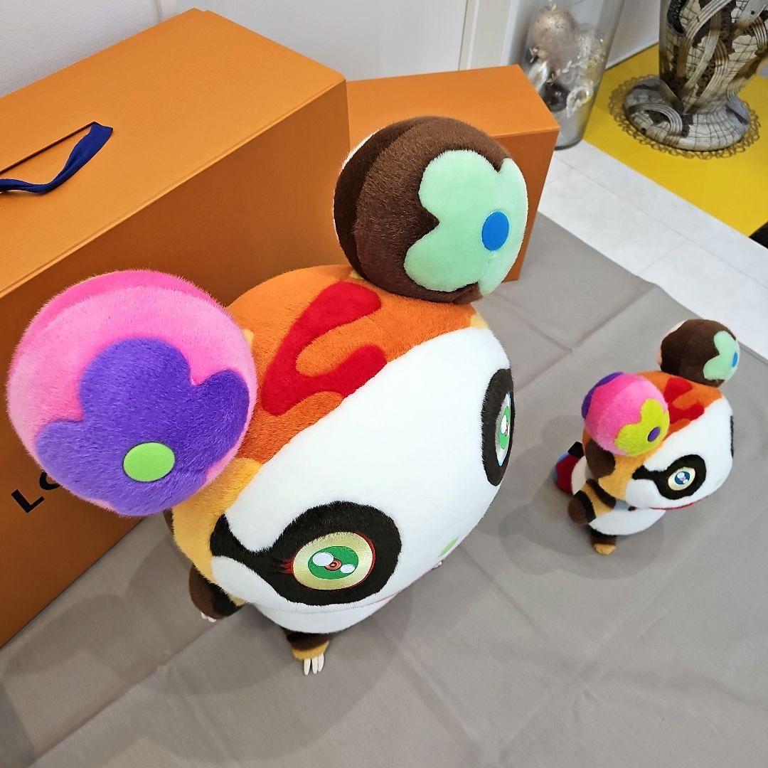 Rare 2-Piece Louis Vuitton x Takashi Murakami Panda Plush GI1417 Superflat Art Toy Kaikai Kiki Character Collectible Figure Doll Toys Japan