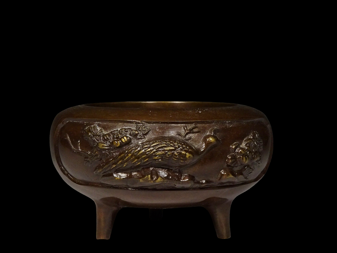 Temple-Grade Five-Piece Buddhist Altar Implement Set (Gogusoku) — Heavy Cast Metal, Complete Matched Ensemble