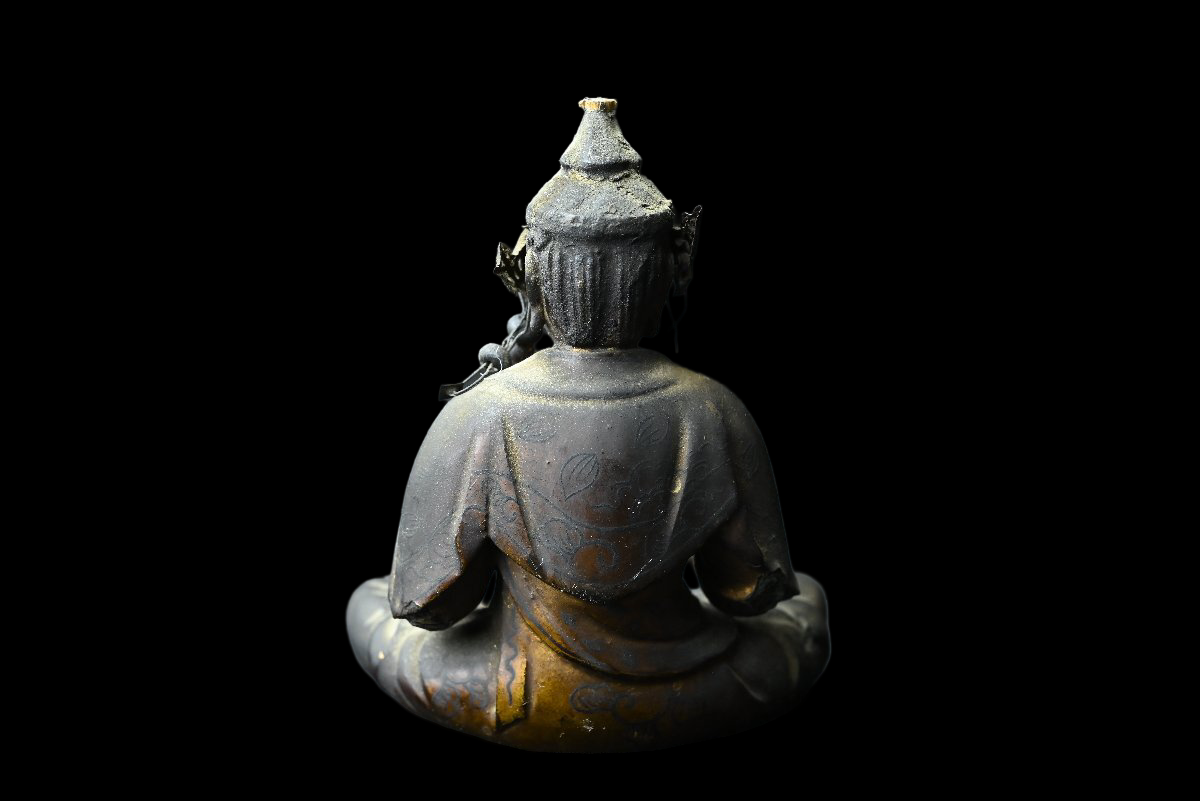 Temple-Withdrawn Seated Kannon Bosatsu in Portable Zushi — Late Edo to Early Meiji Wooden Devotional Icon (16.8 cm figure)