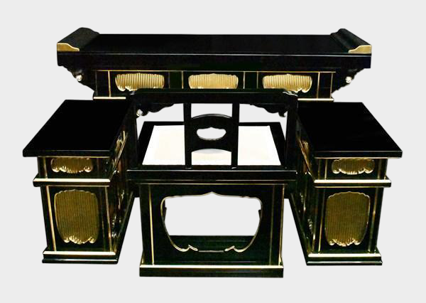 Temple Altar Furniture Ensemble — Lacquered Front Altar Table + Chair-Form Kyoroku + Pair of Side Desks — Domestic Artisan Workshop (Custom-Made) — Gilt Fittings, Ritual Architecture Scale