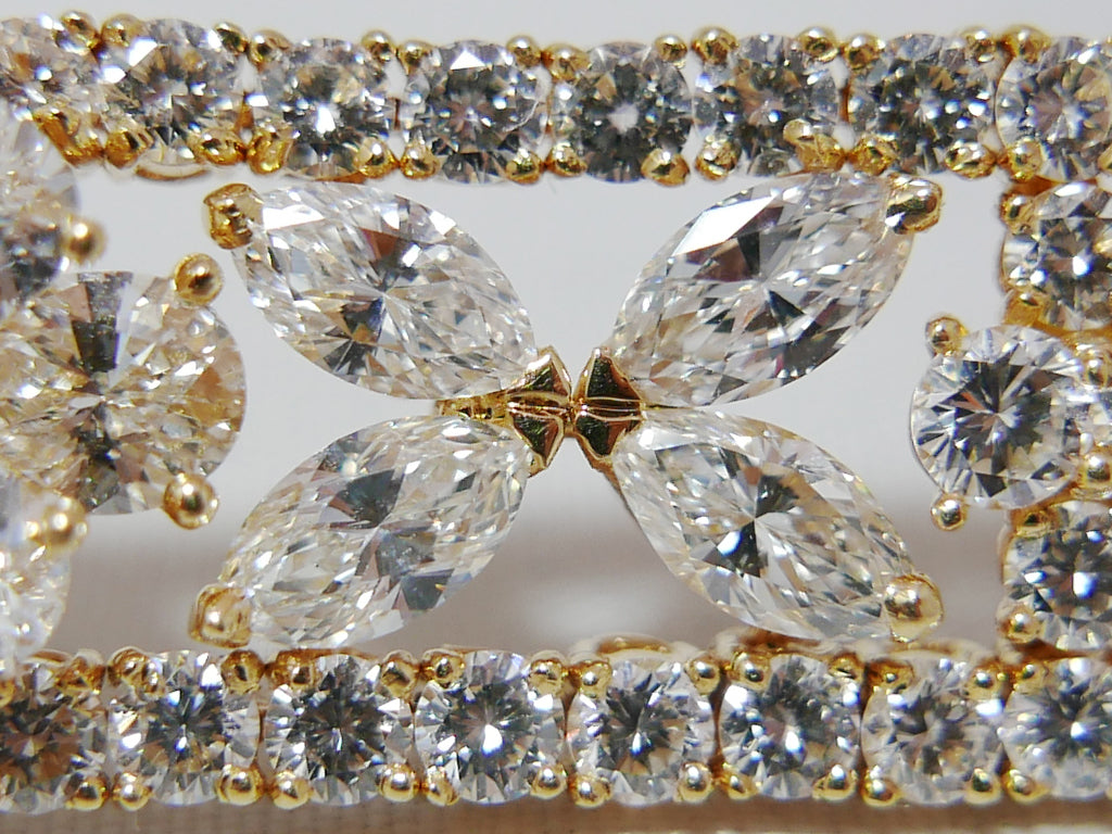 Vacheron Constantin Ladies High Jewelry Watch – 18K Yellow Gold × Marquis Diamonds – Manual-Wind – Rare Haute Joaillerie