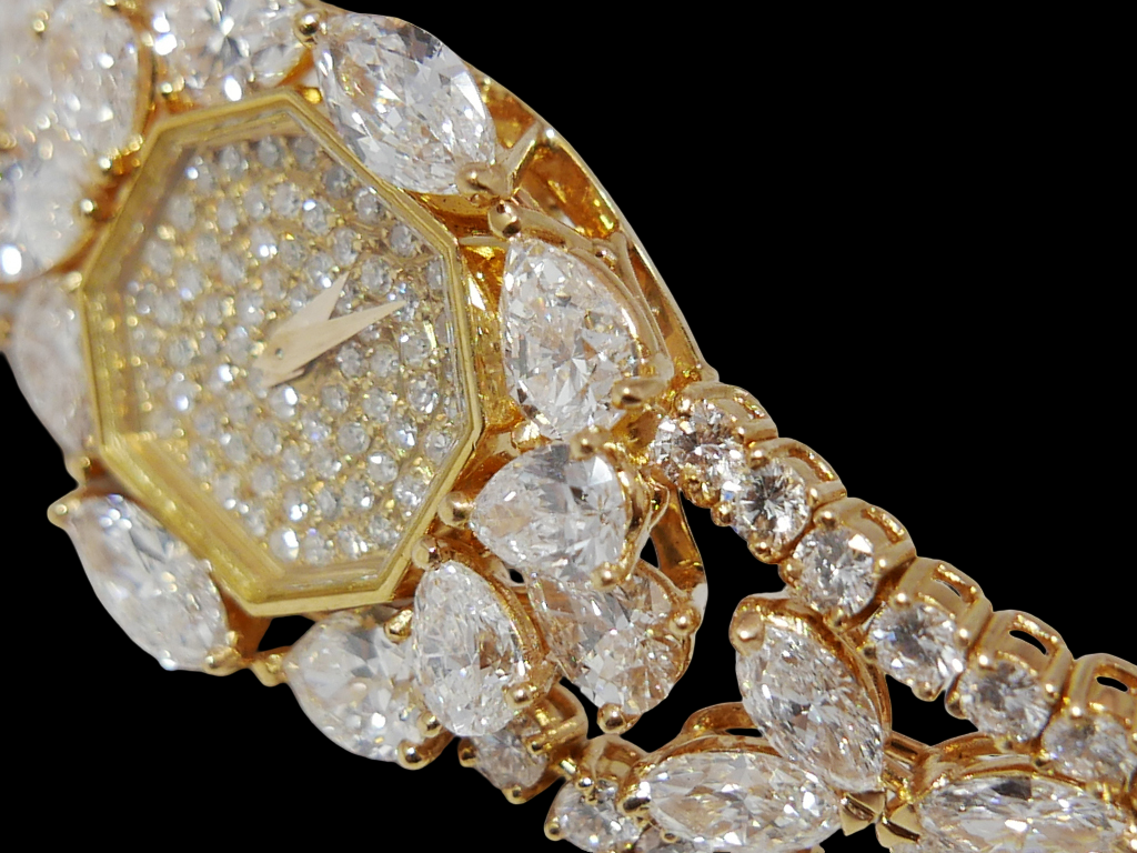 Vacheron Constantin Ladies High Jewelry Watch – 18K Yellow Gold × Marquis Diamonds – Manual-Wind – Rare Haute Joaillerie