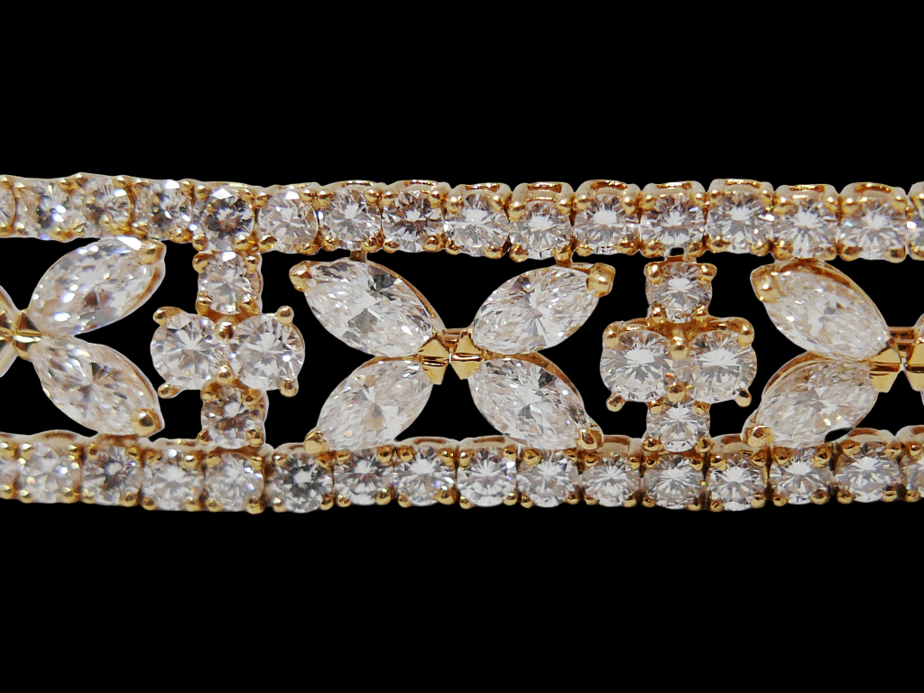 Vacheron Constantin Ladies High Jewelry Watch – 18K Yellow Gold × Marquis Diamonds – Manual-Wind – Rare Haute Joaillerie