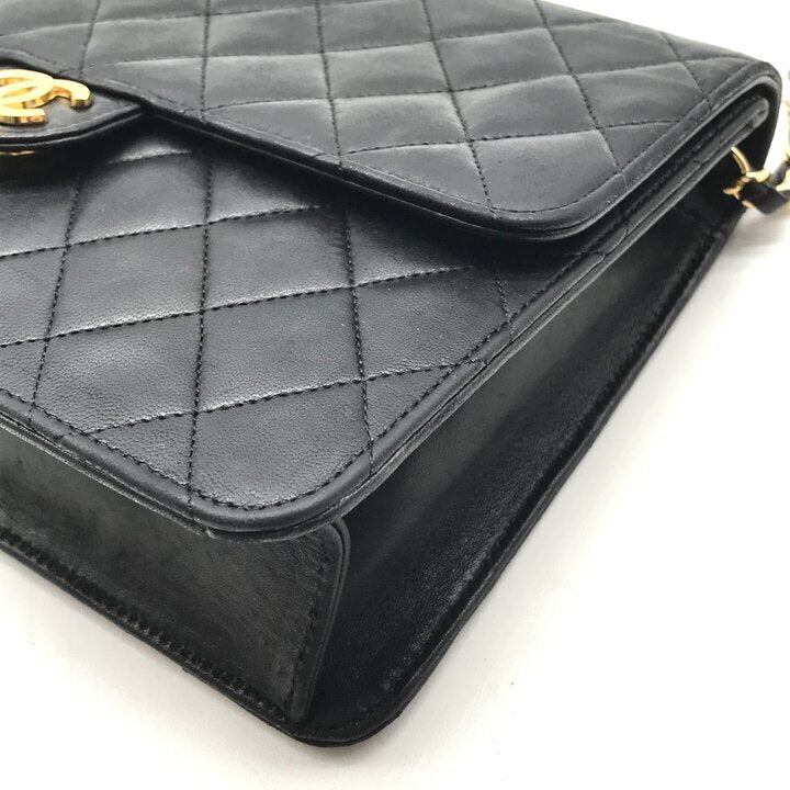 Vintage Chanel Matelasse 22 Black Lambskin Single Flap Chain Shoulder Bag