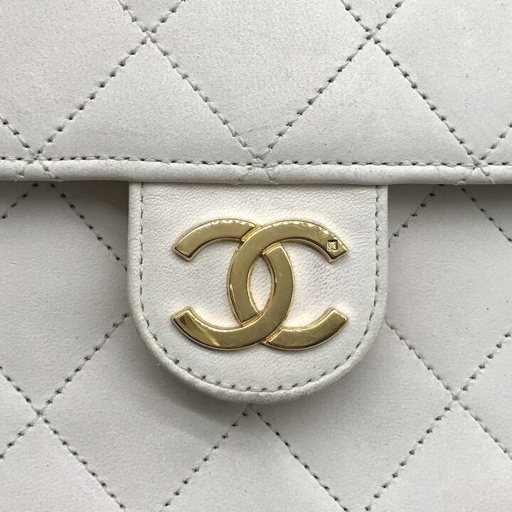 Vintage Chanel Mini Matelasse 18 White Lambskin Gold Hardware Chain Bag