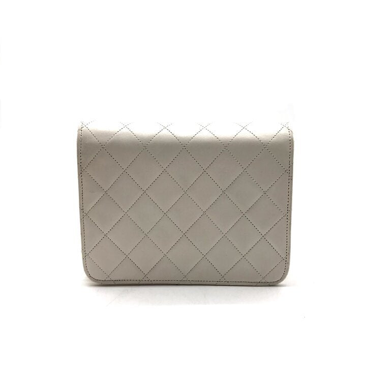Vintage Chanel Mini Matelasse 18 White Lambskin Gold Hardware Chain Bag