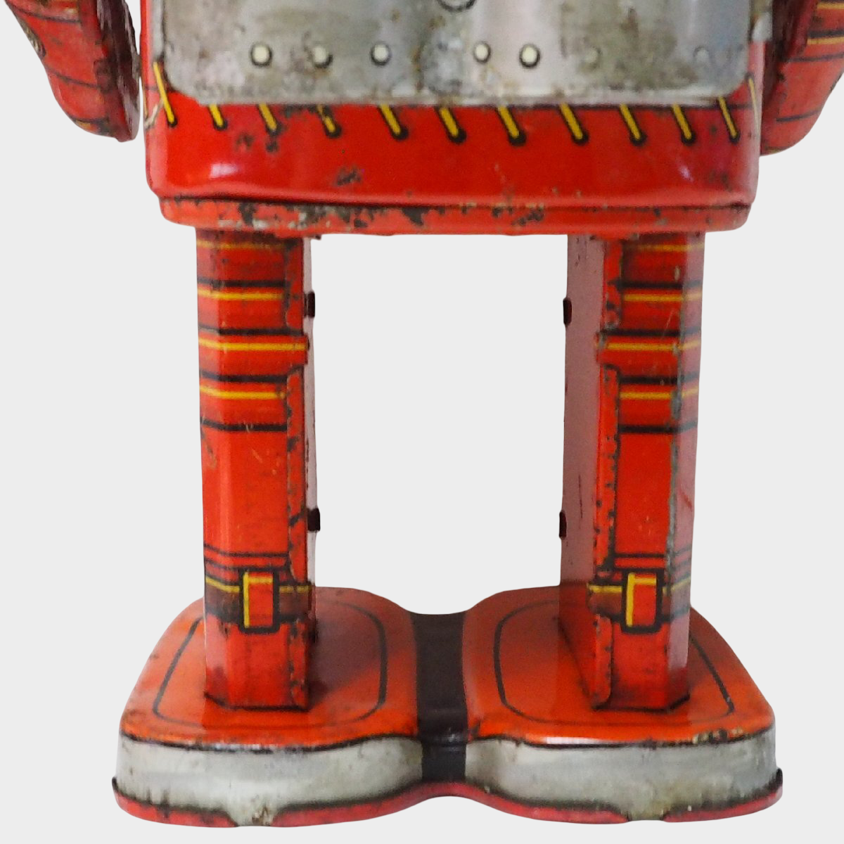 Masudaya Space Man Electric Walking Tin Astronaut Robot – Showa Era Japanese Sci-Fi Tin Toy, Rare Battery-Powered Model
