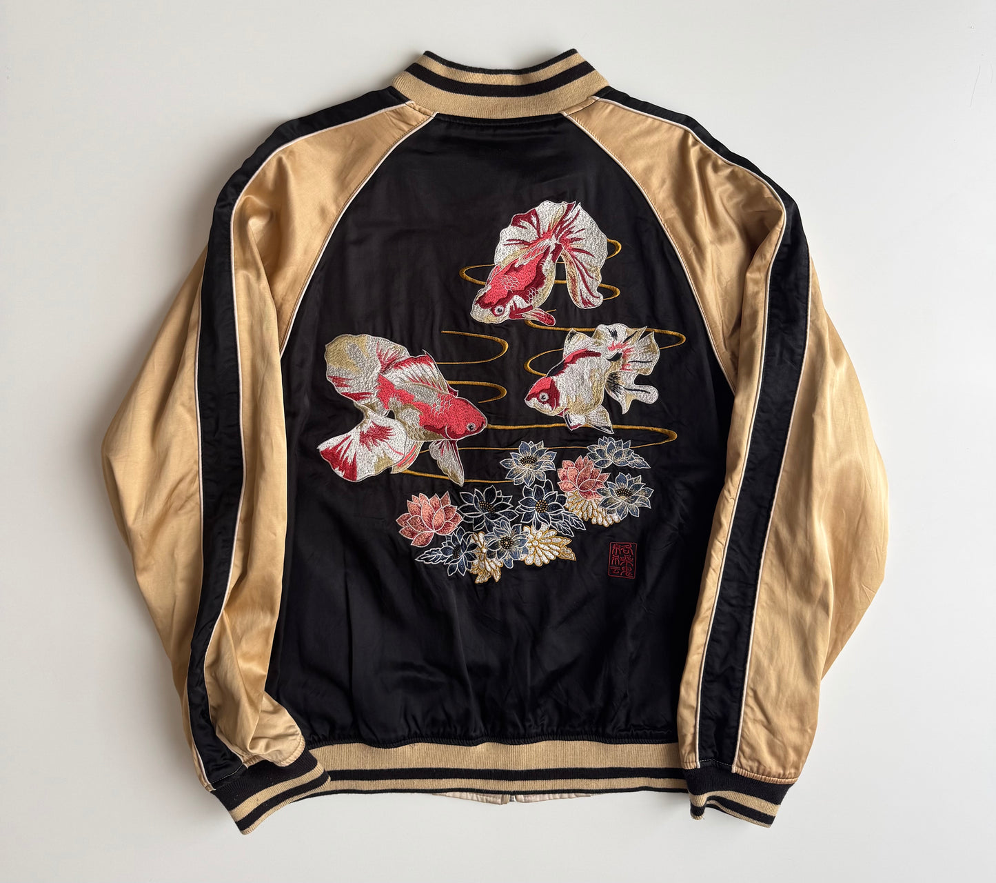 Vintage Karakuri Tamashii Reversible Sukajan Jacket L Dragon Fuji Goldfish Lotus Embroidered Japanese Souvenir Bomber