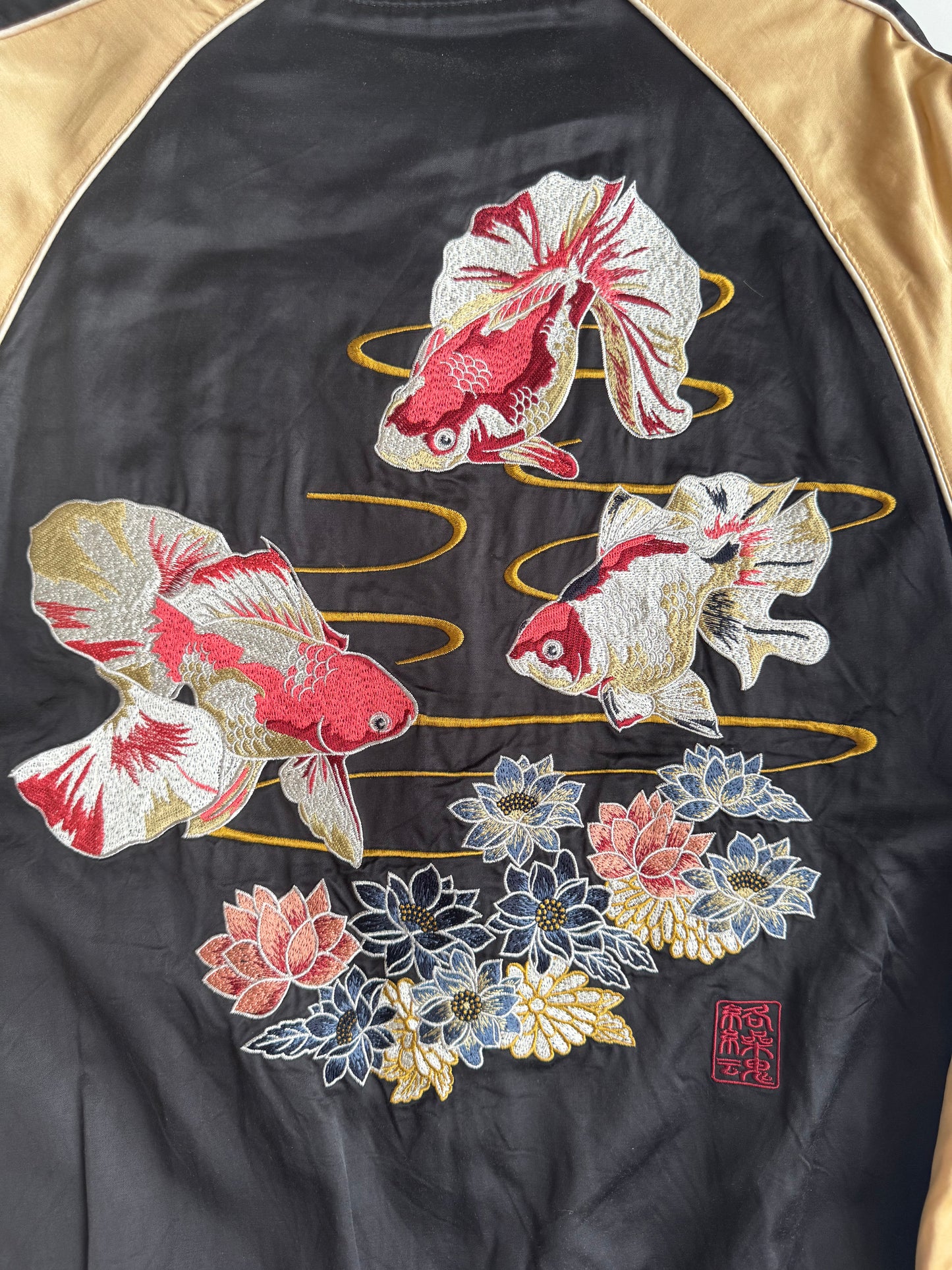 Vintage Karakuri Tamashii Reversible Sukajan Jacket L Dragon Fuji Goldfish Lotus Embroidered Japanese Souvenir Bomber