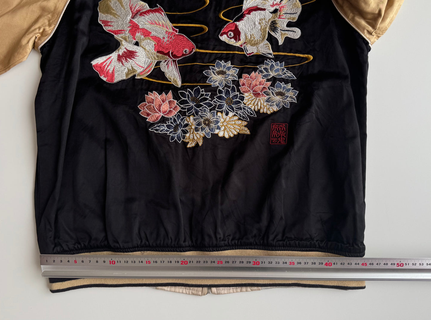 Vintage Karakuri Tamashii Reversible Sukajan Jacket L Dragon Fuji Goldfish Lotus Embroidered Japanese Souvenir Bomber