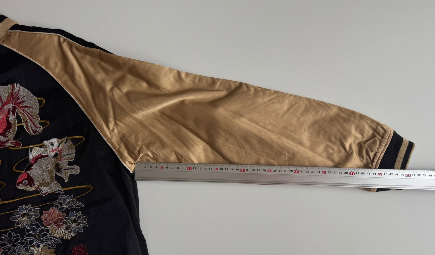 Vintage Karakuri Tamashii Reversible Sukajan Jacket L Dragon Fuji Goldfish Lotus Embroidered Japanese Souvenir Bomber