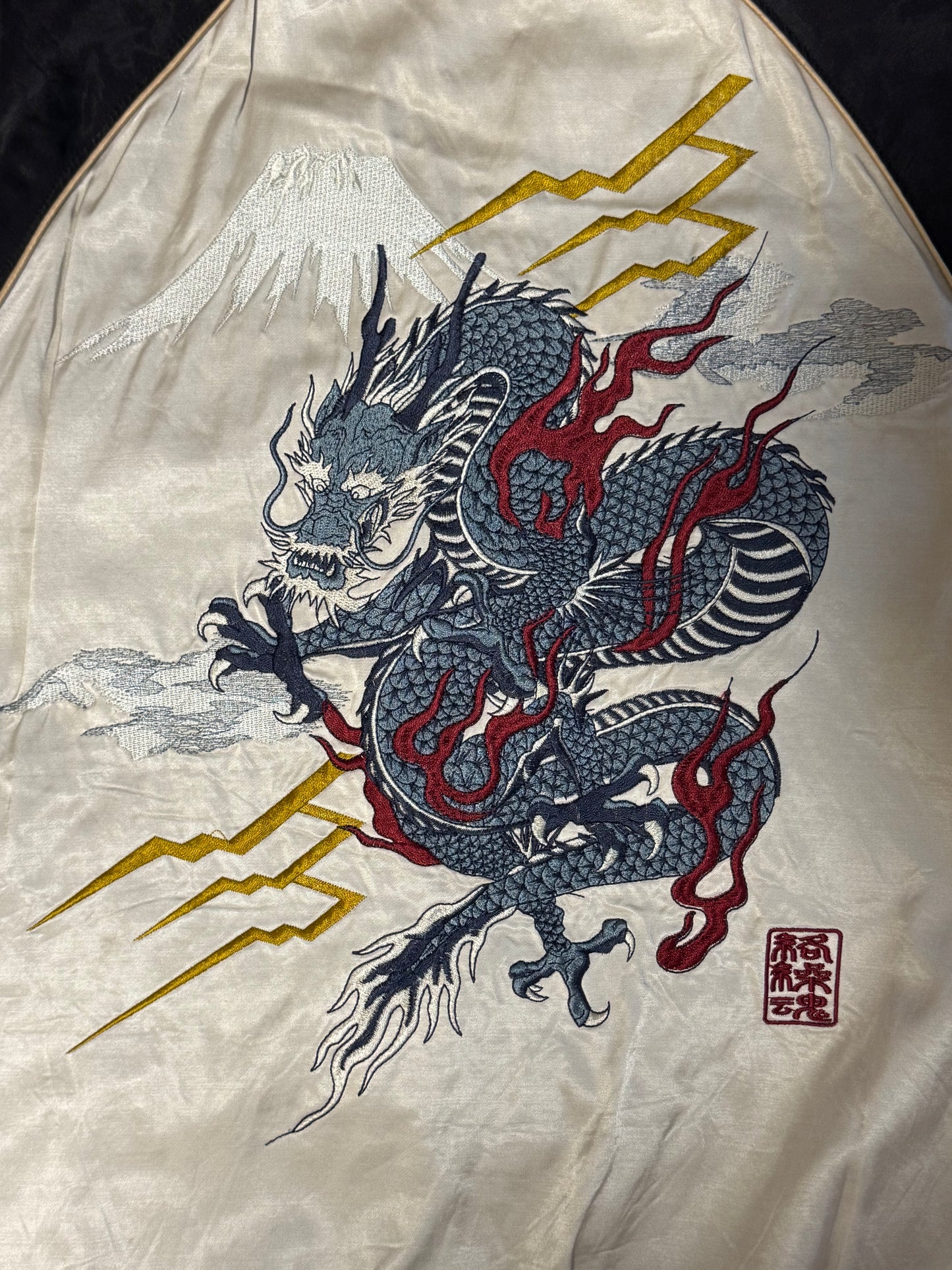 Vintage Karakuri Tamashii Reversible Sukajan Jacket L Dragon Fuji Goldfish Lotus Embroidered Japanese Souvenir Bomber