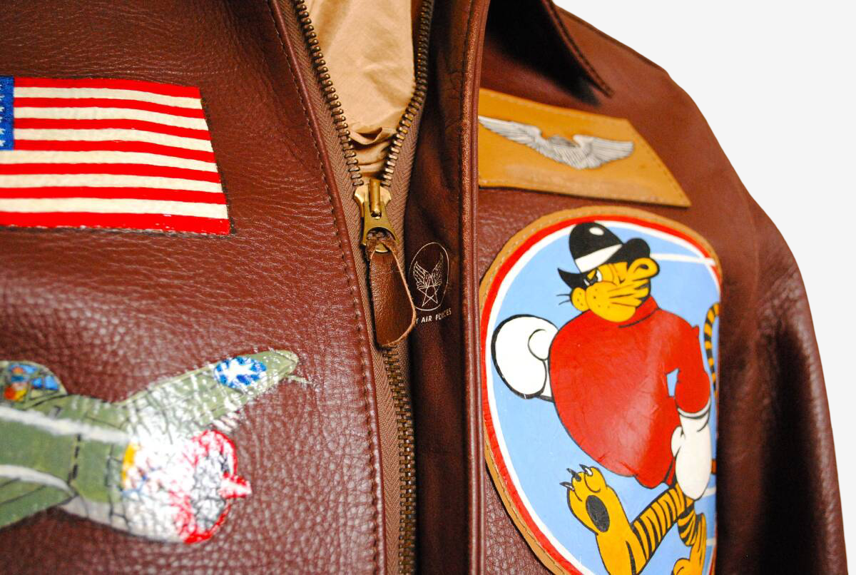 Flying Leather A-2 Horsehide Full Paint Jacket WWII Pin-Up Custom USAAF Art Size 38 USA Made Rare