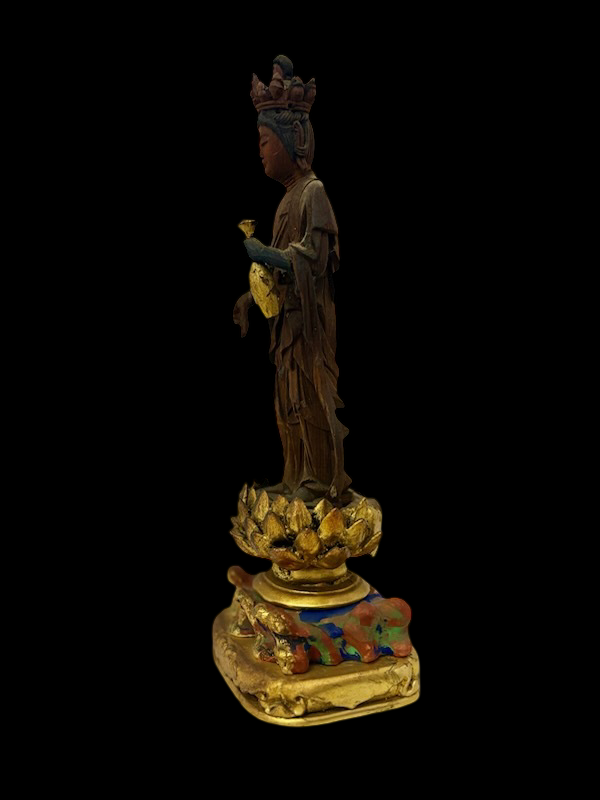 Giltwood Zushi Shrine with Wooden Kannon Bosatsu | Gilded Interior, Edo–Meiji Period | Japanese Buddhist Altar Sculpture